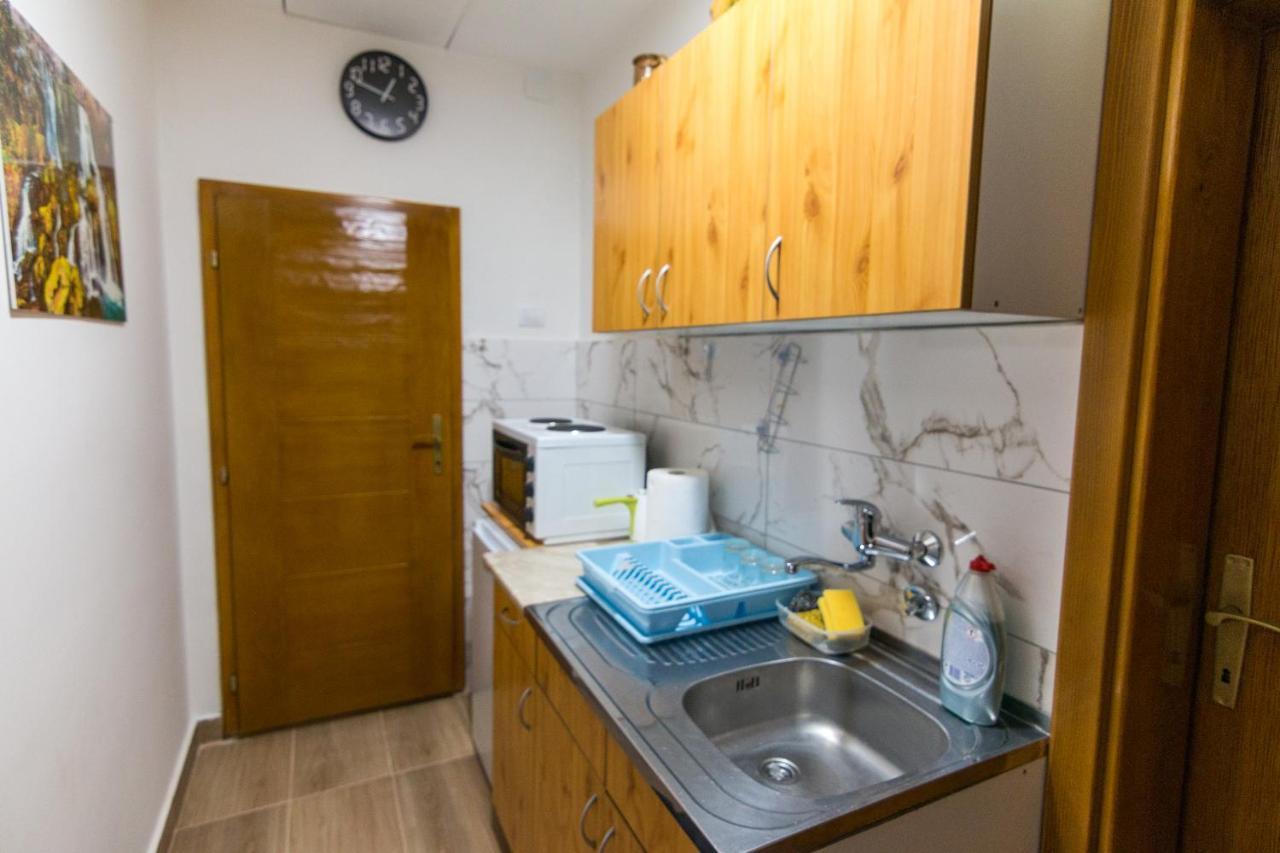 Apartman Olga เปรูชาซ ภายนอก รูปภาพ