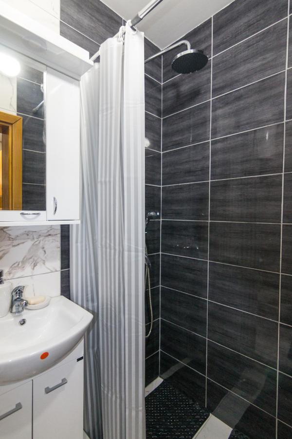 Apartman Olga เปรูชาซ ภายนอก รูปภาพ