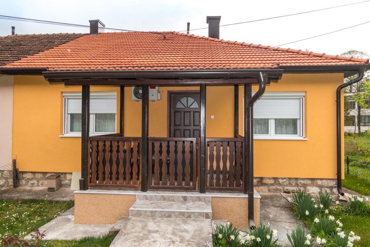 Apartman Olga เปรูชาซ ภายนอก รูปภาพ